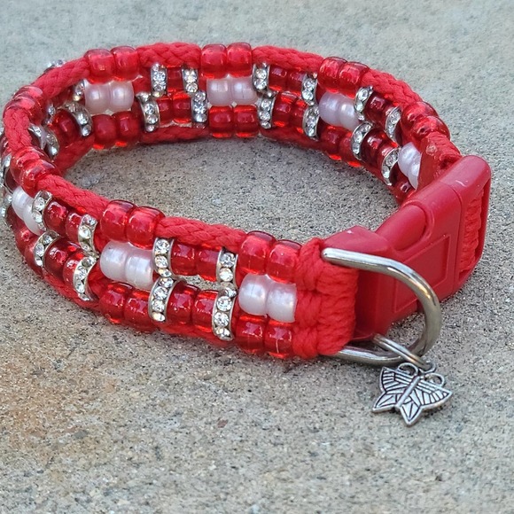 Custom Handmade Beaded Bling Dog Collar - Picture 1 of 3